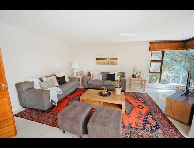 4 BEDROOM PROPERTY TO RENT IN DUXBERRY